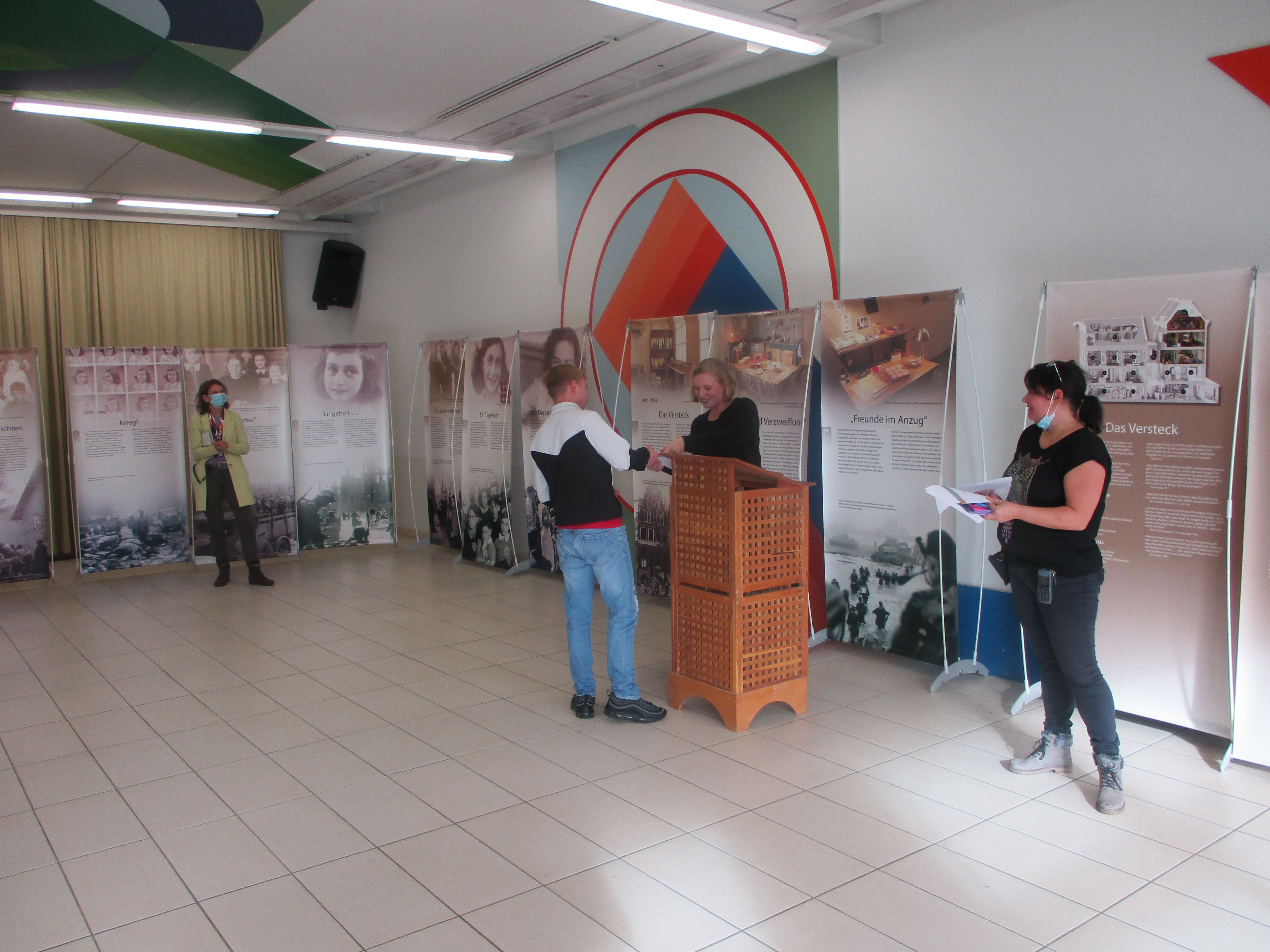 Finissage Anne Frank Bild 2